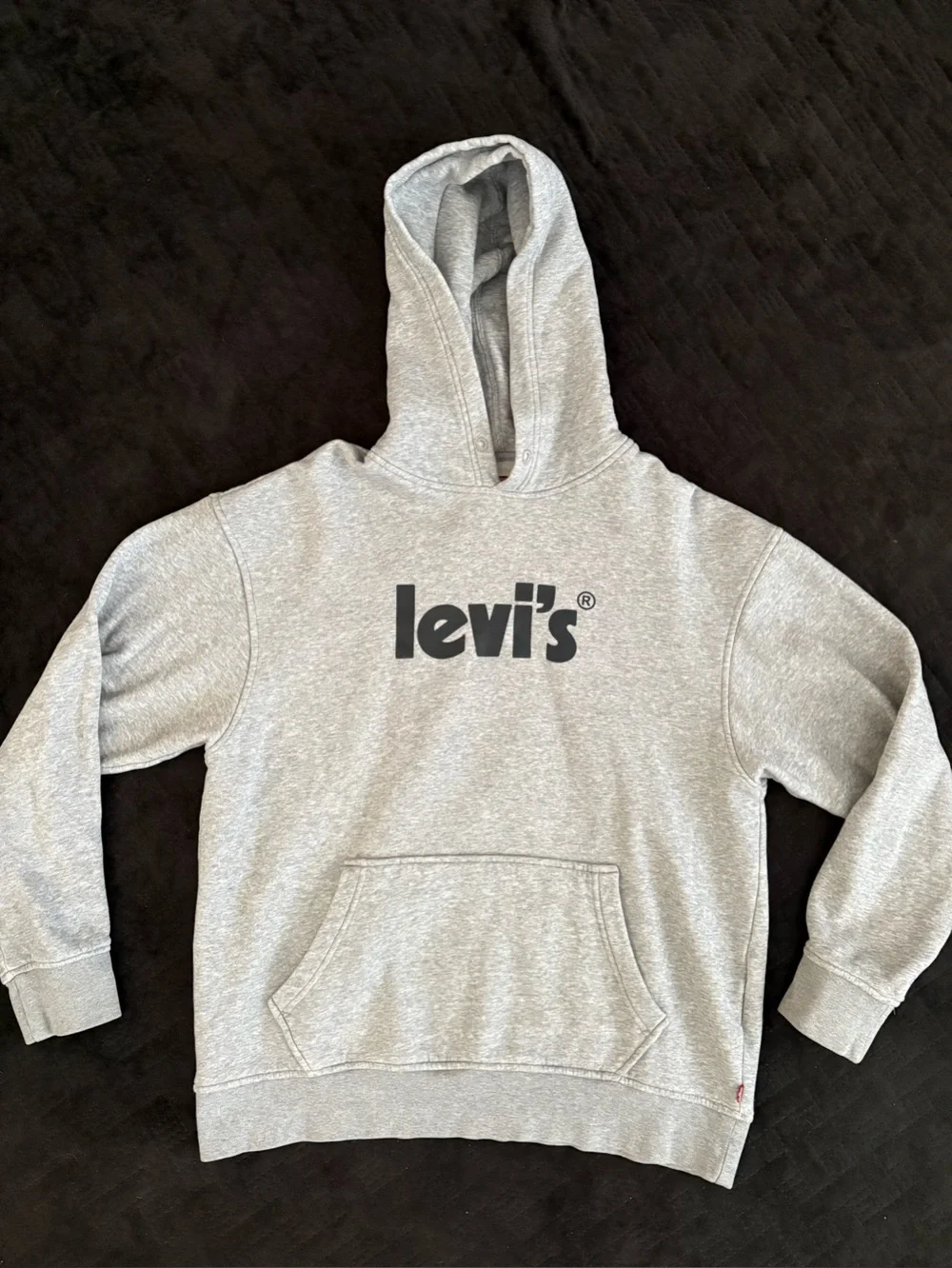 Levi's Light Gray Pullover Hoodie with Red Logo